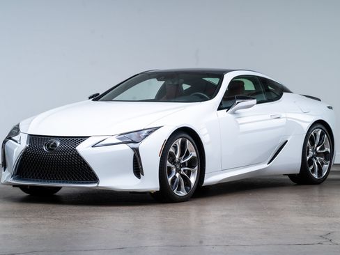 Used 2018 Lexus LC 500 Coupe w/ Touring Package RWD image 4