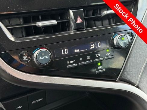 Used 2023 Toyota Camry SE FWD image 28