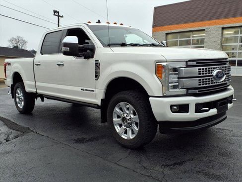 Used 2019 Ford F250 Platinum w/ Platinum Ultimate Package image 1