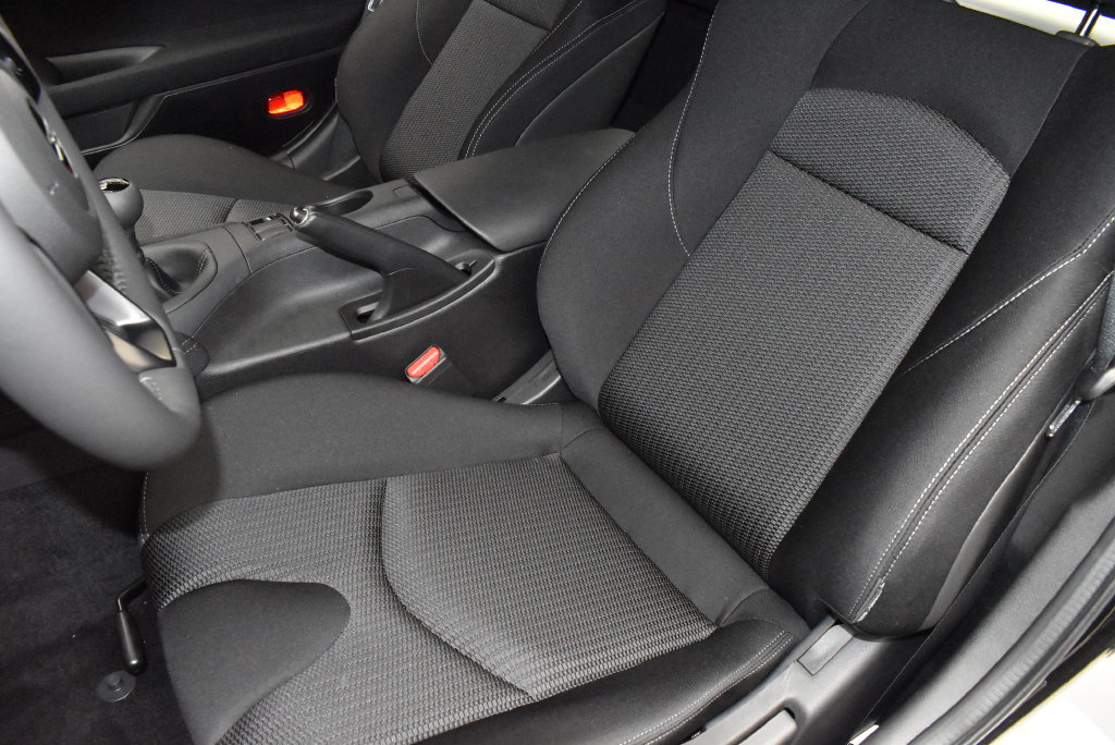 New 2026 Nissan Z Sport w/ Floor Mat Package RWD image 13