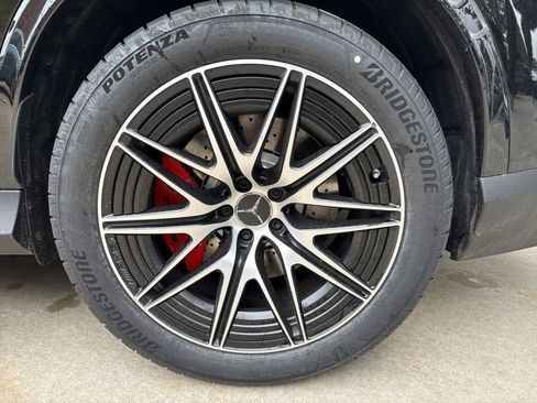 New 2025 Mercedes-Benz GLC 63 AMG S image 12