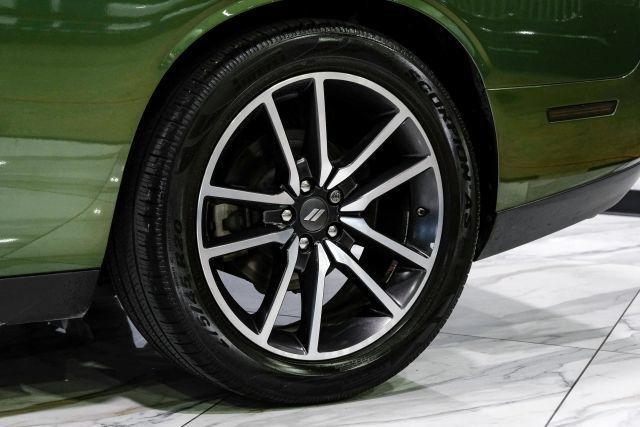 Used 2022 Dodge Challenger R/T w/ Plus Package RWD image 44