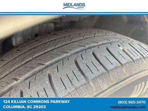 Used 2023 Ford Explorer XLT w/ Equipment Group 202A RWD image 20