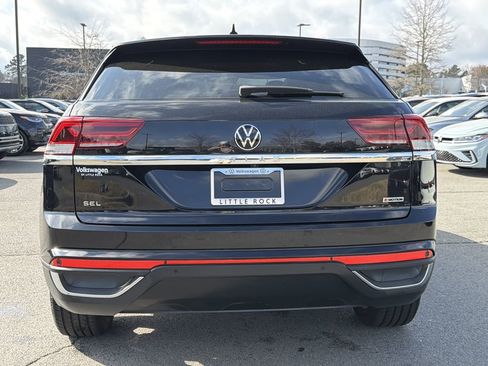Used 2020 Volkswagen Atlas Cross Sport SEL image 4