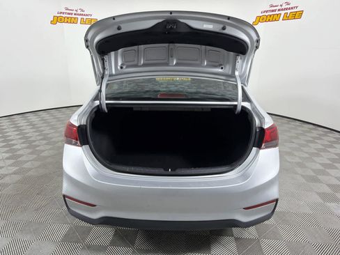 Used 2018 Hyundai Accent SE FWD image 5