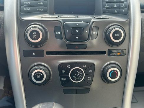 Used 2012 Ford Edge SE FWD image 23
