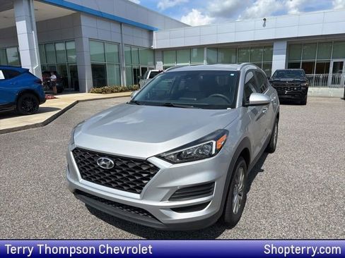 Used 2020 Hyundai Tucson Value w/ Cargo Package FWD image 1
