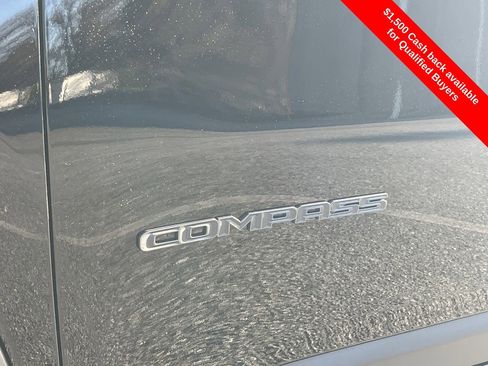 New 2026 Jeep Compass Latitude image 26
