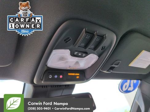 Used 2026 Chevrolet Colorado ZR2 w/ Technology Package AWD/4WD image 22