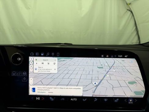 New 2026 Chevrolet Equinox EV LT image 33