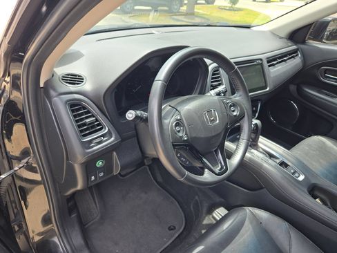 Used 2017 Honda HR-V EX-L image 10