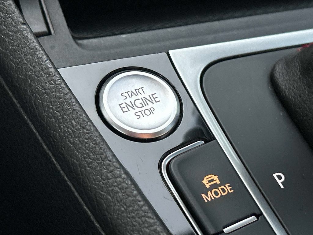 Used 2019 Volkswagen GTI Rabbit Edition FWD image 28