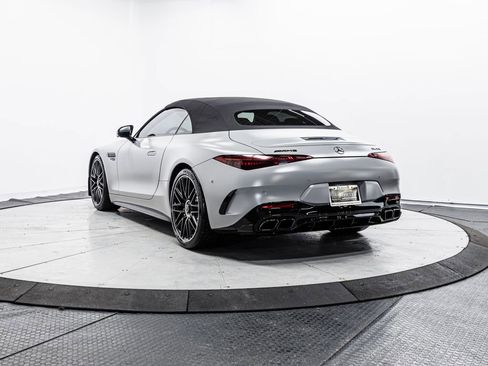Used 2022 Mercedes-Benz SL 63 AMG 4MATIC image 31