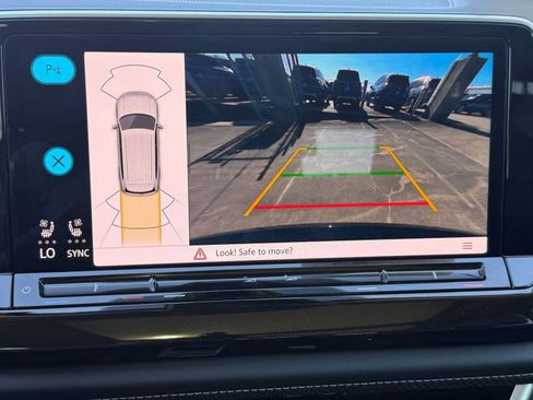 New 2026 Volkswagen Atlas SEL image 26