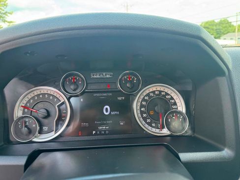 Used 2015 RAM 1500 Big Horn AWD/4WD image 13
