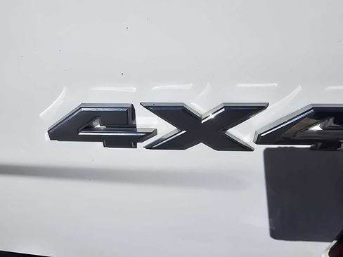 Used 2018 RAM 1500 Big Horn image 25