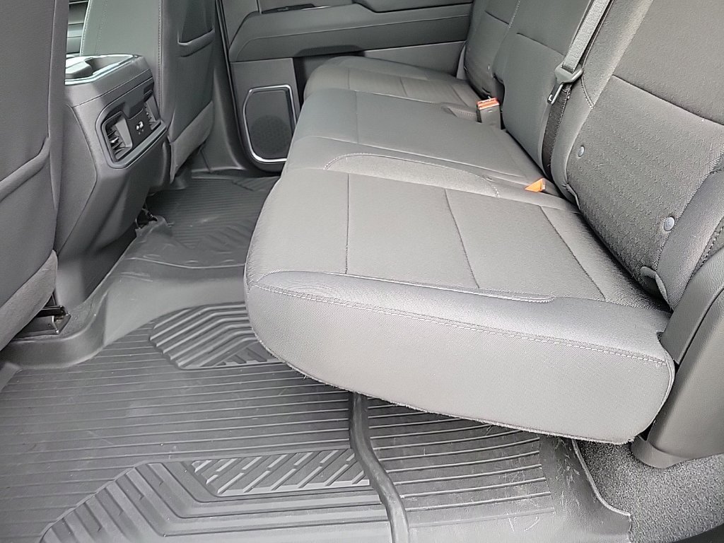 Used 2026 Chevrolet Silverado 1500 LT Trail Boss w/ Protection Package AWD/4WD image 8