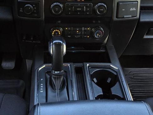 Used 2020 Ford F150 XLT w/ Equipment Group 302A Luxury AWD/4WD image 17