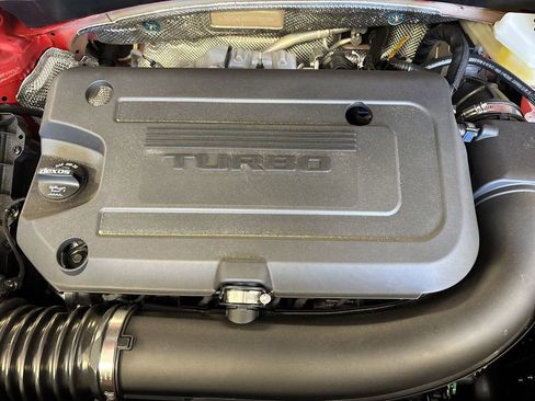 New 2025 Buick Envision Avenir image 36