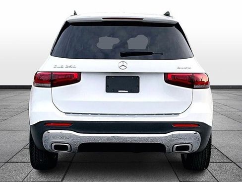Certified 2023 Mercedes-Benz GLB 250 4MATIC image 8
