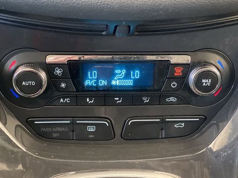 Used 2014 Ford Escape Titanium AWD/4WD image 21