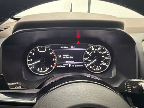 Used 2023 Nissan Rogue SV w/ SV Premium B Package FWD image 28