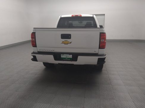 Used 2018 Chevrolet Silverado 1500 LT w/ Texas Edition AWD/4WD image 7