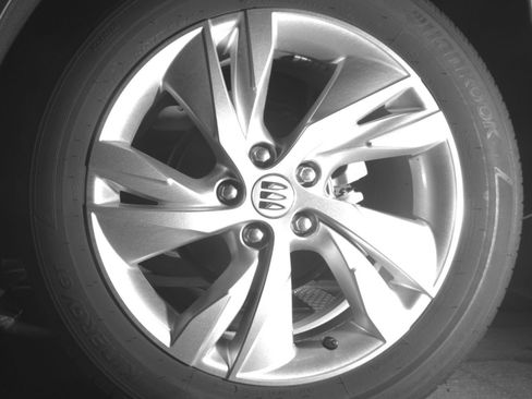 Used 2025 Buick Encore GX Preferred AWD/4WD image 17