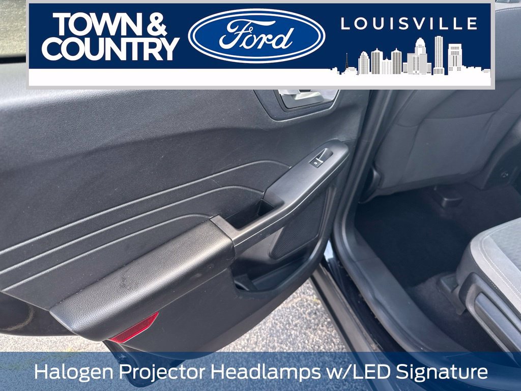 Used 2021 Ford Escape SE w/ SE Sport Appearance Package FWD image 22