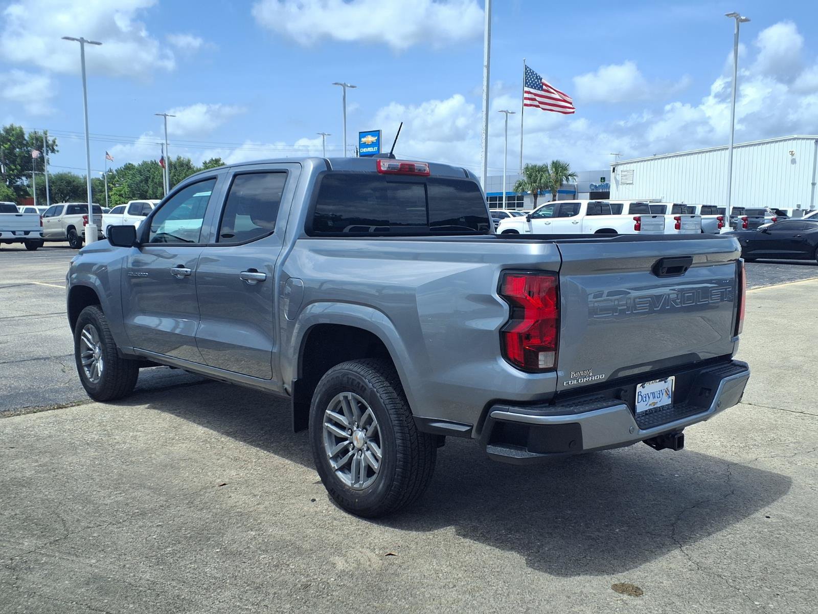 New 2026 Chevrolet Colorado LT w/ Advanced Trailering Package RWD image 2
