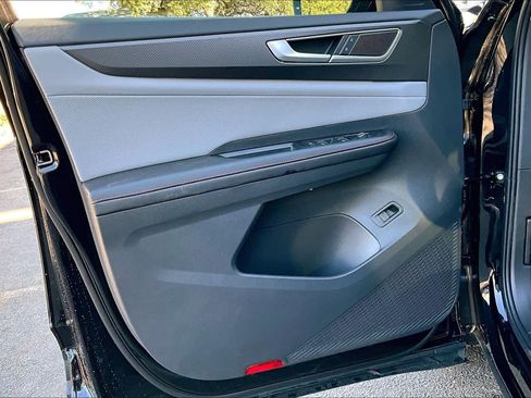 New 2026 Volkswagen Atlas Peak Edition AWD/4WD image 10