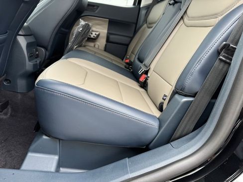 New 2026 Ford Maverick Lariat w/ 4K Tow Package image 10