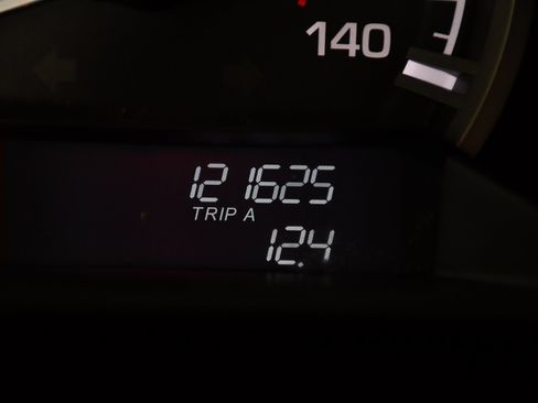 Used 2014 Honda Ridgeline Sport image 19