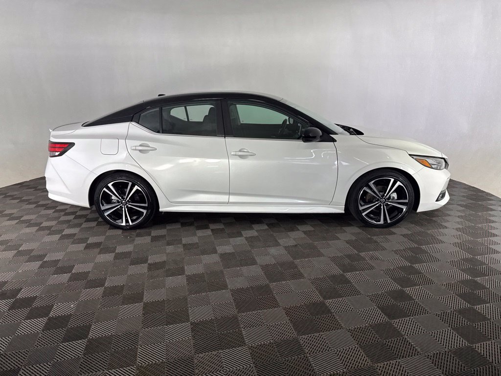 Used 2021 Nissan Sentra SR FWD image 6