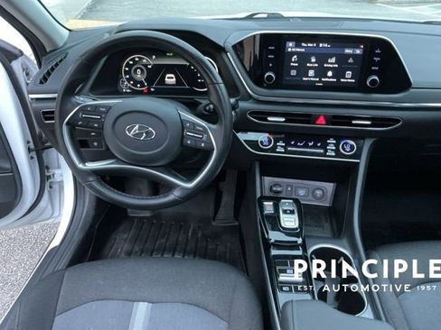 Used 2021 Hyundai Sonata SEL w/ Convenience Package image 13