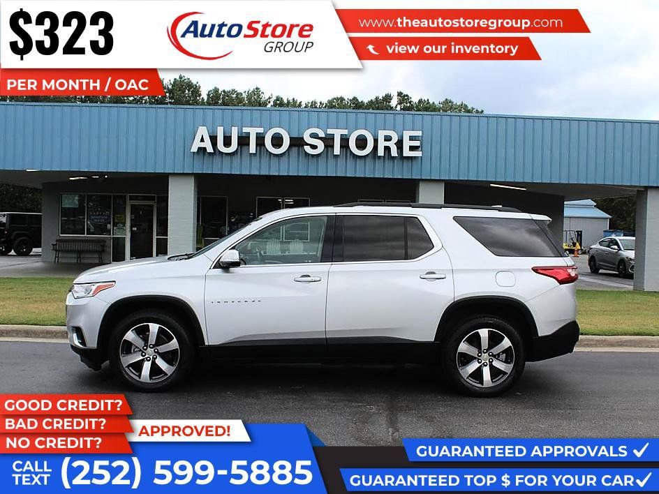 Used 2020 Chevrolet Traverse LT w/ LT Premium Package AWD/4WD image 1