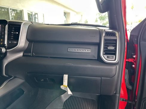 Used 2025 RAM 1500 Big Horn AWD/4WD image 26