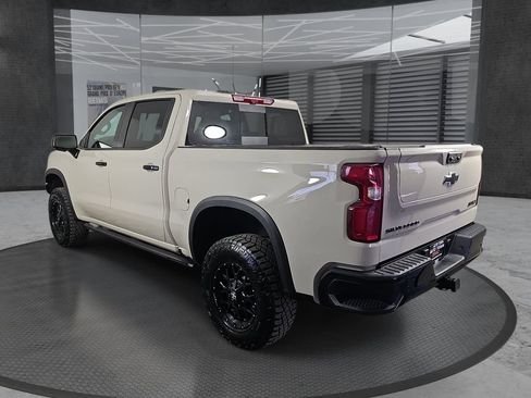 Used 2026 Chevrolet Silverado 1500 ZR2 w/ LPO, Dark Essentials Package AWD/4WD image 8