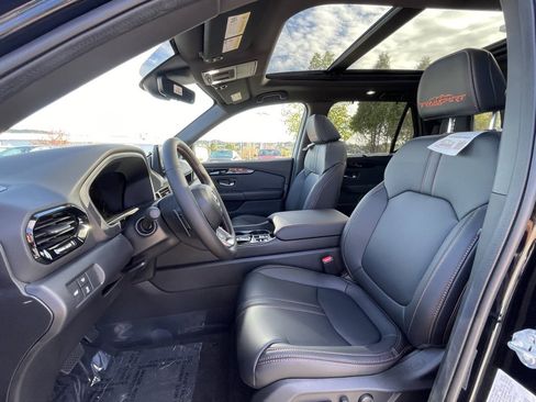 New 2025 Honda Pilot TrailSport image 30