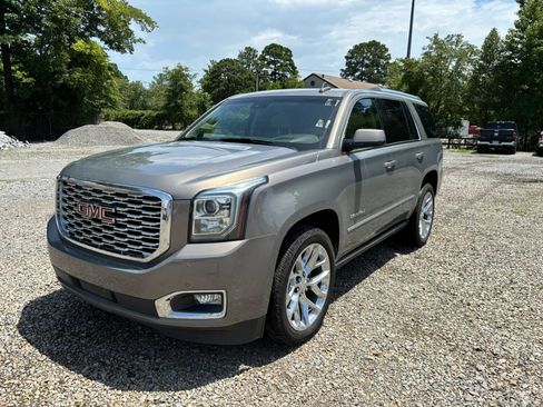 Used 2019 GMC Yukon Denali w/ Denali Ultimate Package AWD/4WD image 9