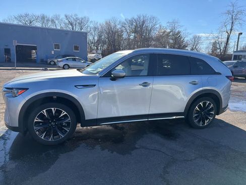 Used 2024 MAZDA CX-90 Plug-In Hybrid w/ Premium Plus image 5