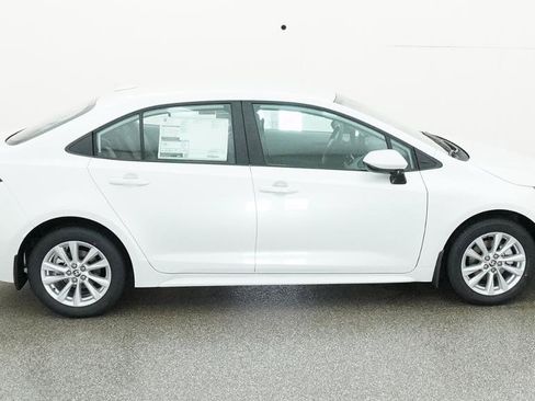 New 2026 Toyota Corolla LE w/ LE Premium Package FWD image 14