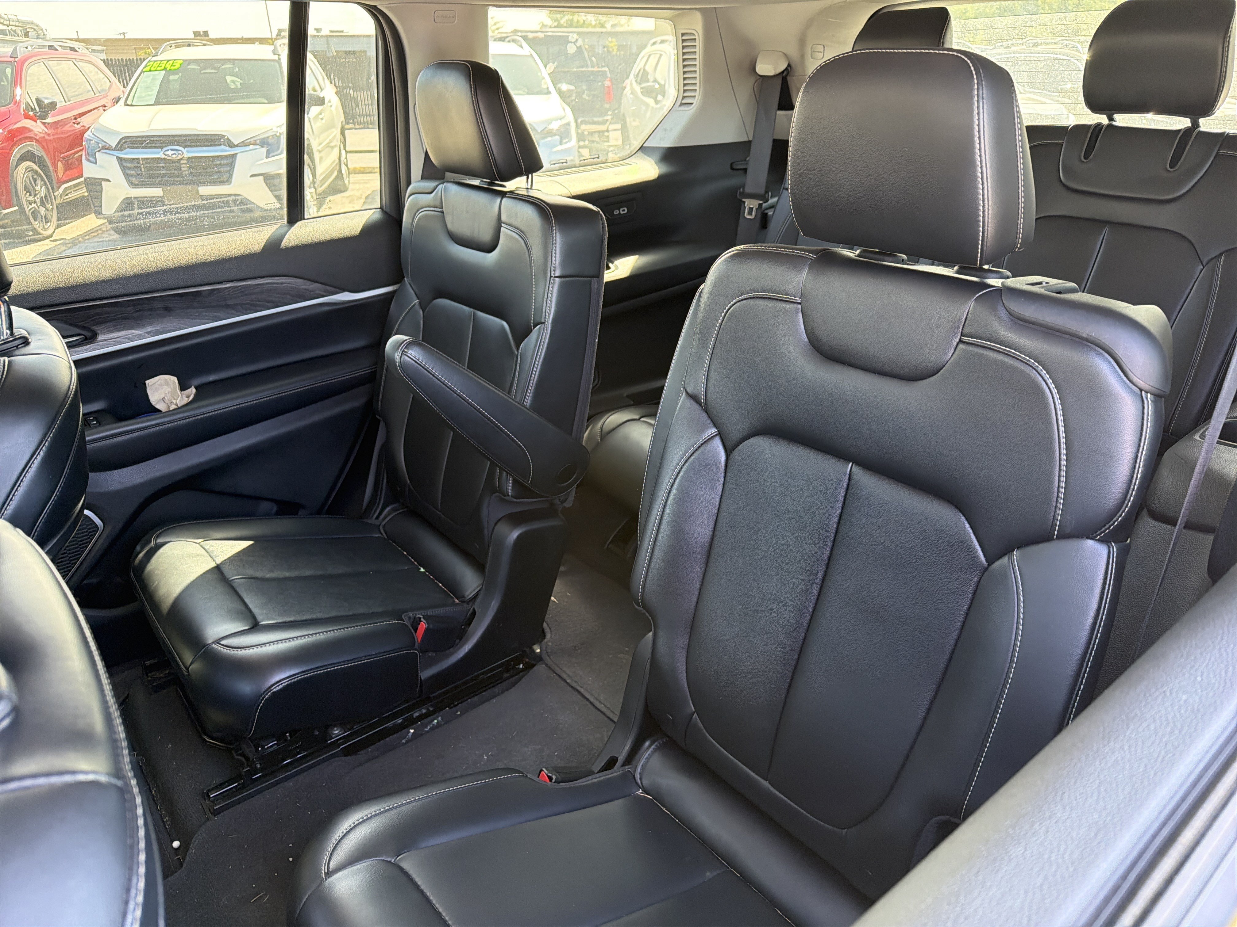 Used 2021 Jeep Grand Cherokee L Limited AWD/4WD image 13