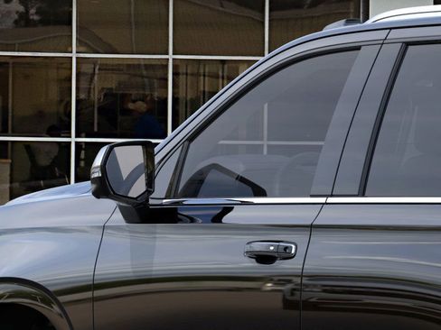 New 2026 Chevrolet Tahoe Premier image 12