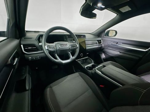 Used 2025 GMC Terrain Elevation image 18