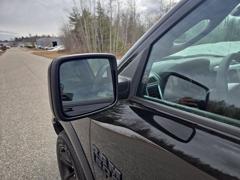 Used 2022 RAM 1500 Classic Warlock w/ Warlock Decor Package image 10