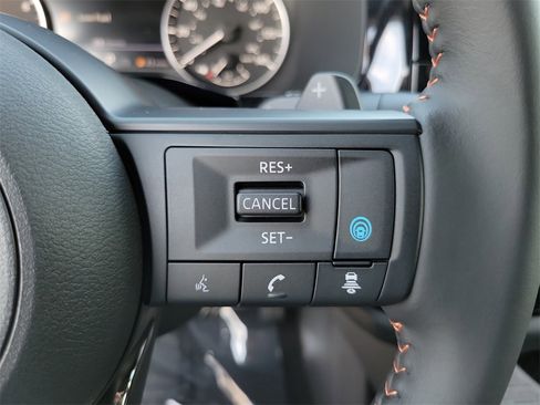 New 2025 Nissan Pathfinder Rock Creek image 8