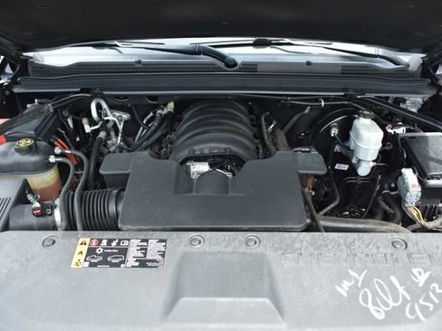 Used 2019 Chevrolet Tahoe Premier w/ RST 6.2L Performance Edition AWD/4WD image 57