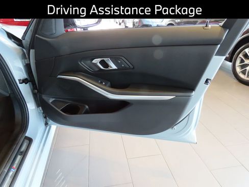 New 2026 BMW 330i xDrive Sedan w/ M Sport Package image 10