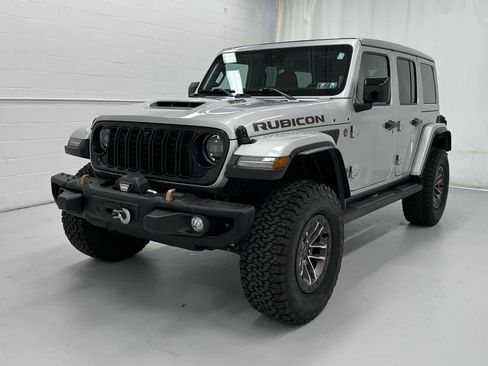 Used 2024 Jeep Wrangler Unlimited Rubicon 392 AWD/4WD image 4